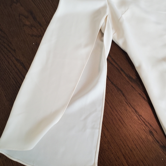 Halston Cape Sleeve Sheath Dress - Picture 2 of 8